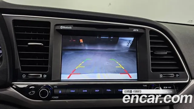 Hyundai Avante AD id 2850838 из Кореи 8