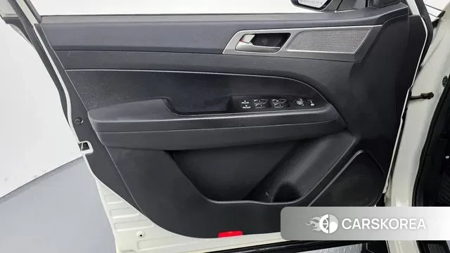 Ssangyong Rexton Sports id 3368447 из Кореи 8