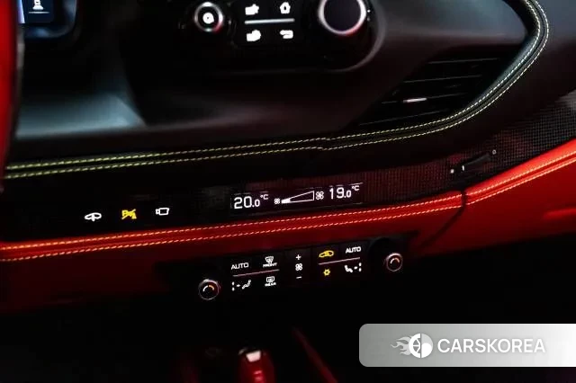 Ferrari F8 Spider id 3023105 из Кореи 8