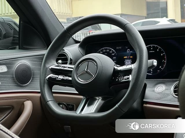 Mercedes-Benz E-class id 4290378 из Китая 8