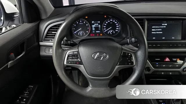 Hyundai Avante AD id 2977179 из Кореи 8
