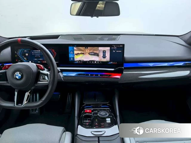 BMW M5 PHEV id 4256775 из Китая 8