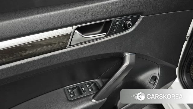 Volkswagen The New Passat id 3814347 из Кореи 8