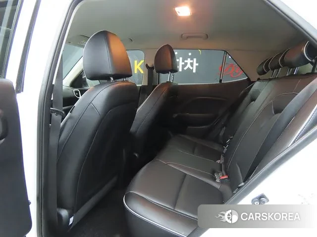 Hyundai Venue id 3422199 из Кореи 8