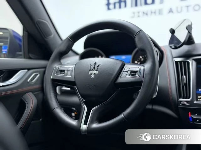 Maserati Levante id 4236393 из Китая 8