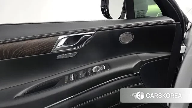 Genesis GV80 id 3493740 из Кореи 8