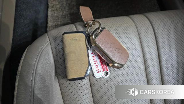 Kia K8 id 4676889 из Кореи 8