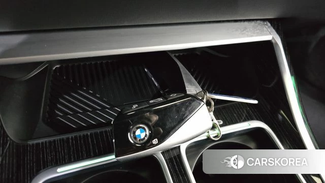 BMW 7 Series (G70) id 4432373 из Кореи 8