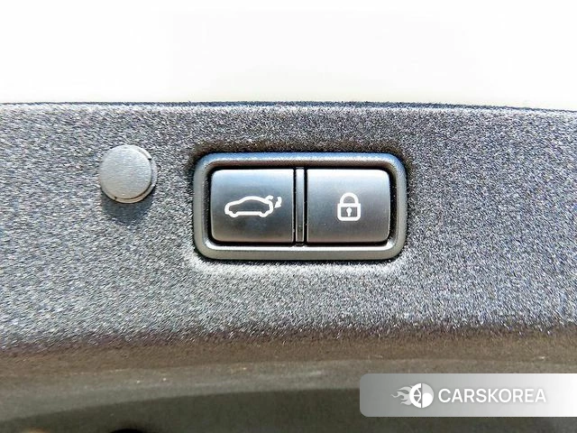 Hyundai The New Grandeur IG id 3899191 из Кореи 8