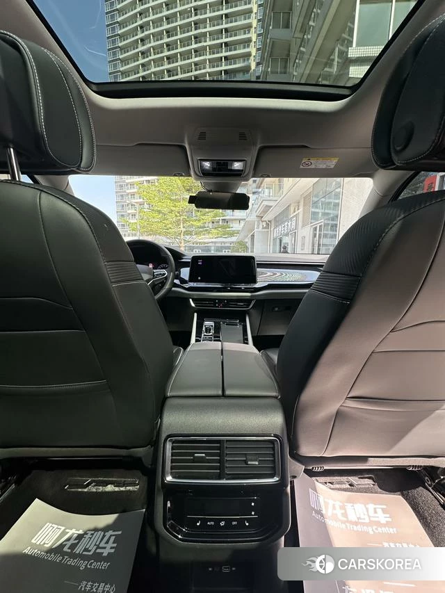 Volkswagen Tourang id 4301485 из Китая 8