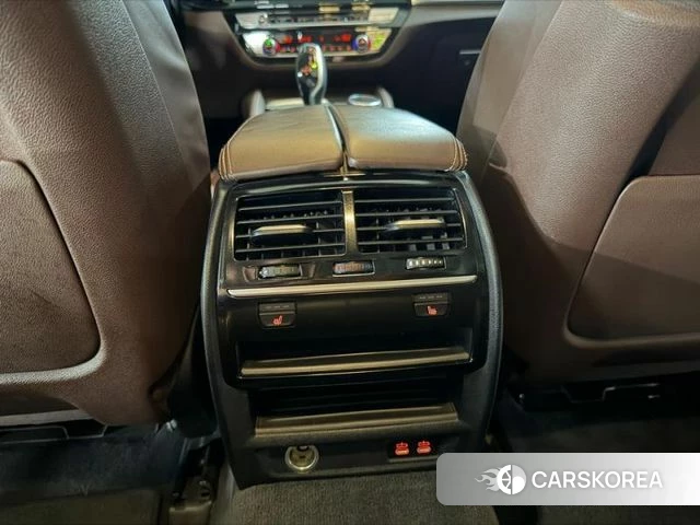 BMW 5 Series (G30) id 4594969 из Кореи 8