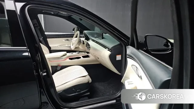 Genesis Electrified GV70 id 3576186 из Кореи 8