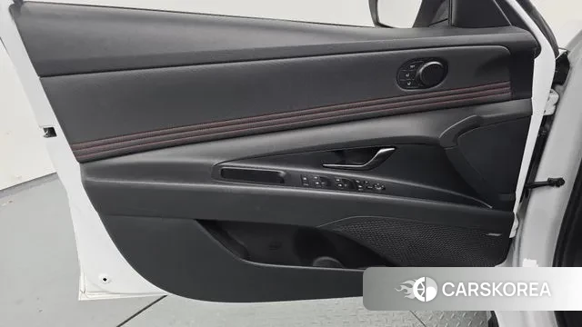 Hyundai Avante (CN7) id 3432468 из Кореи 8