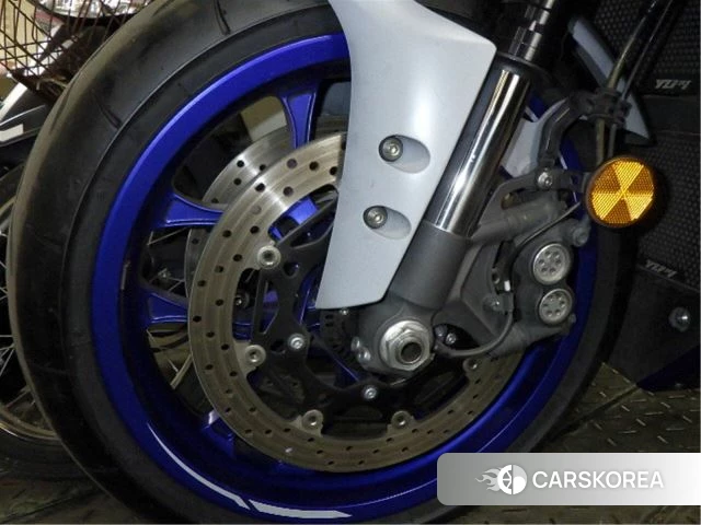 Yamaha YZF-R1 id 4183214 из Японии 8