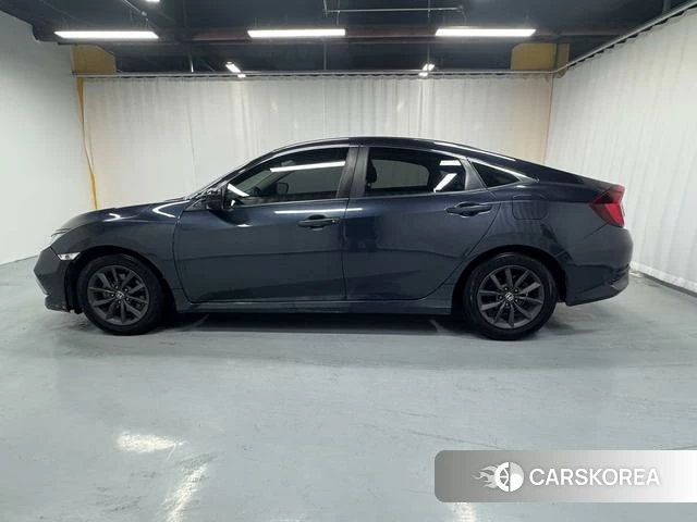 Honda Civic id 4273124 из Китая 8