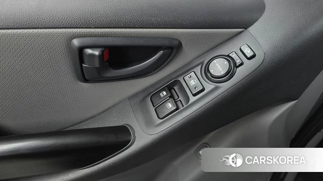 Hyundai The New Grand Starex id 4501903 из Кореи 8