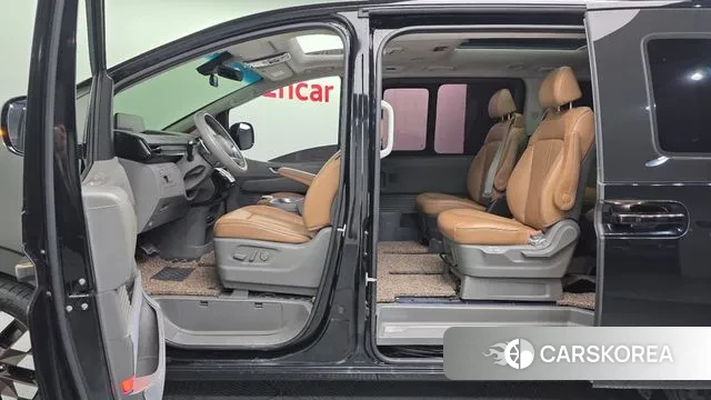 Hyundai Staria id 3788073 из Кореи 8