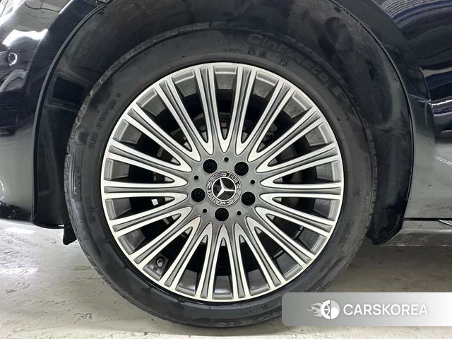 Mercedes-Benz E-class id 4190562 из Китая 8