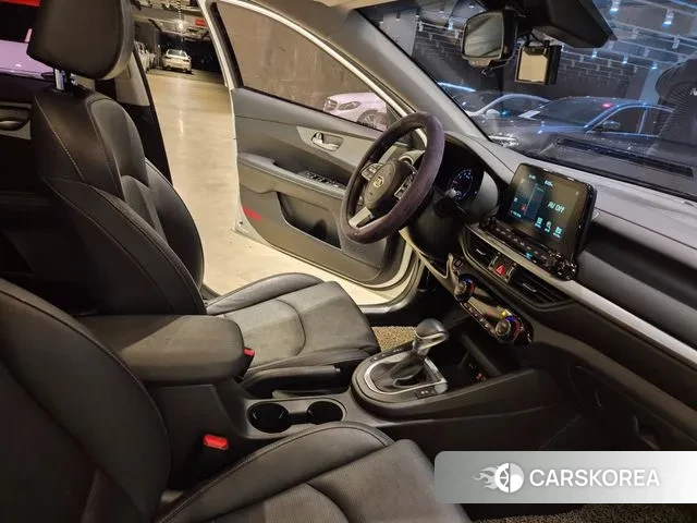 Kia Come New K3 id 3737046 из Кореи 8