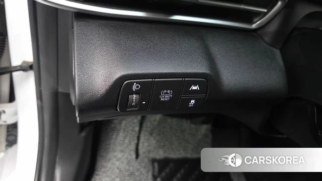 Hyundai Avante Hybrid (CN7) id 4592771 из Кореи 8
