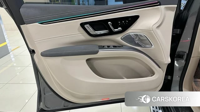 Mercedes-Benz EQS SUV X296 id 4456655 из Кореи 8