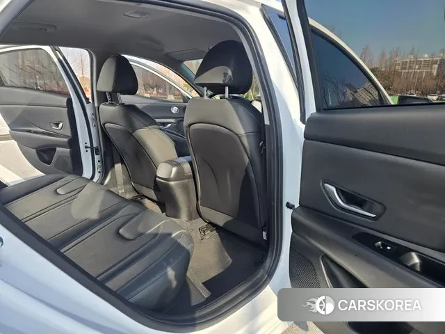 Hyundai Avante (CN7) id 3757029 из Кореи 8