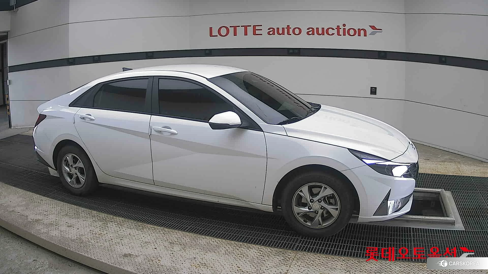 Hyundai Avante id 4289506 из Кореи 8