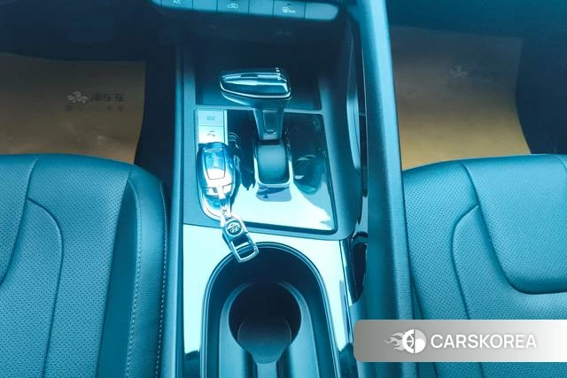Hyundai Elantra id 4236646 из Китая 8