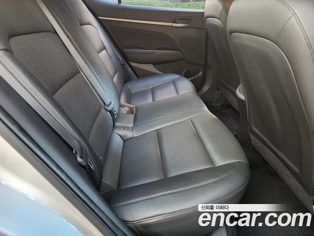 Hyundai Avante AD id 2211003 из Кореи 8