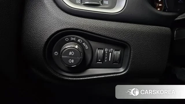 Jeep Renegade id 3297544 из Кореи 8