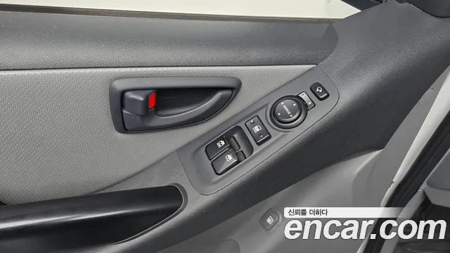 Hyundai The New Grand Starex id 2506345 из Кореи 8