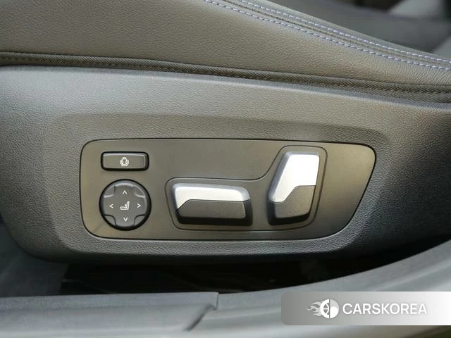BMW i4 id 4258268 из Китая 8