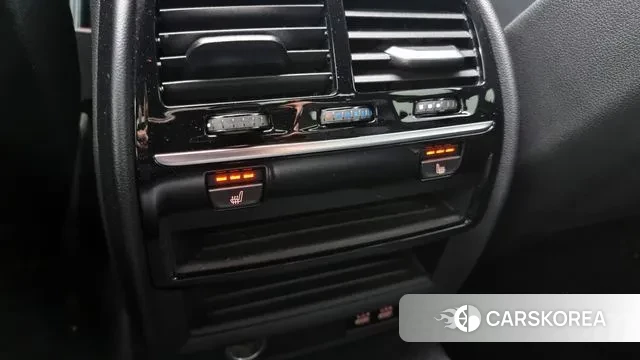 BMW 5 Series (G30) id 2886083 из Кореи 8