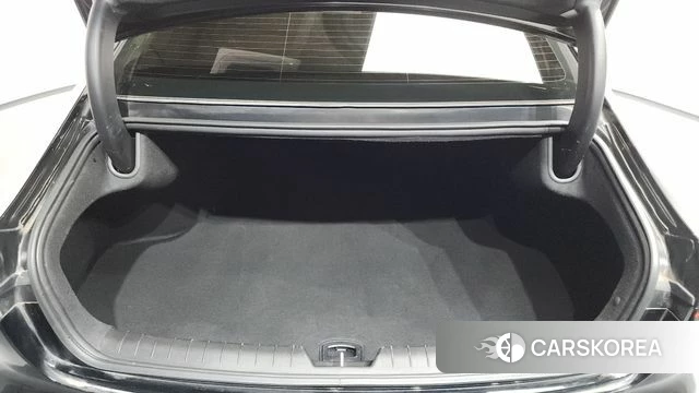 Hyundai Grandeur (GN7) id 4443612 из Кореи 8