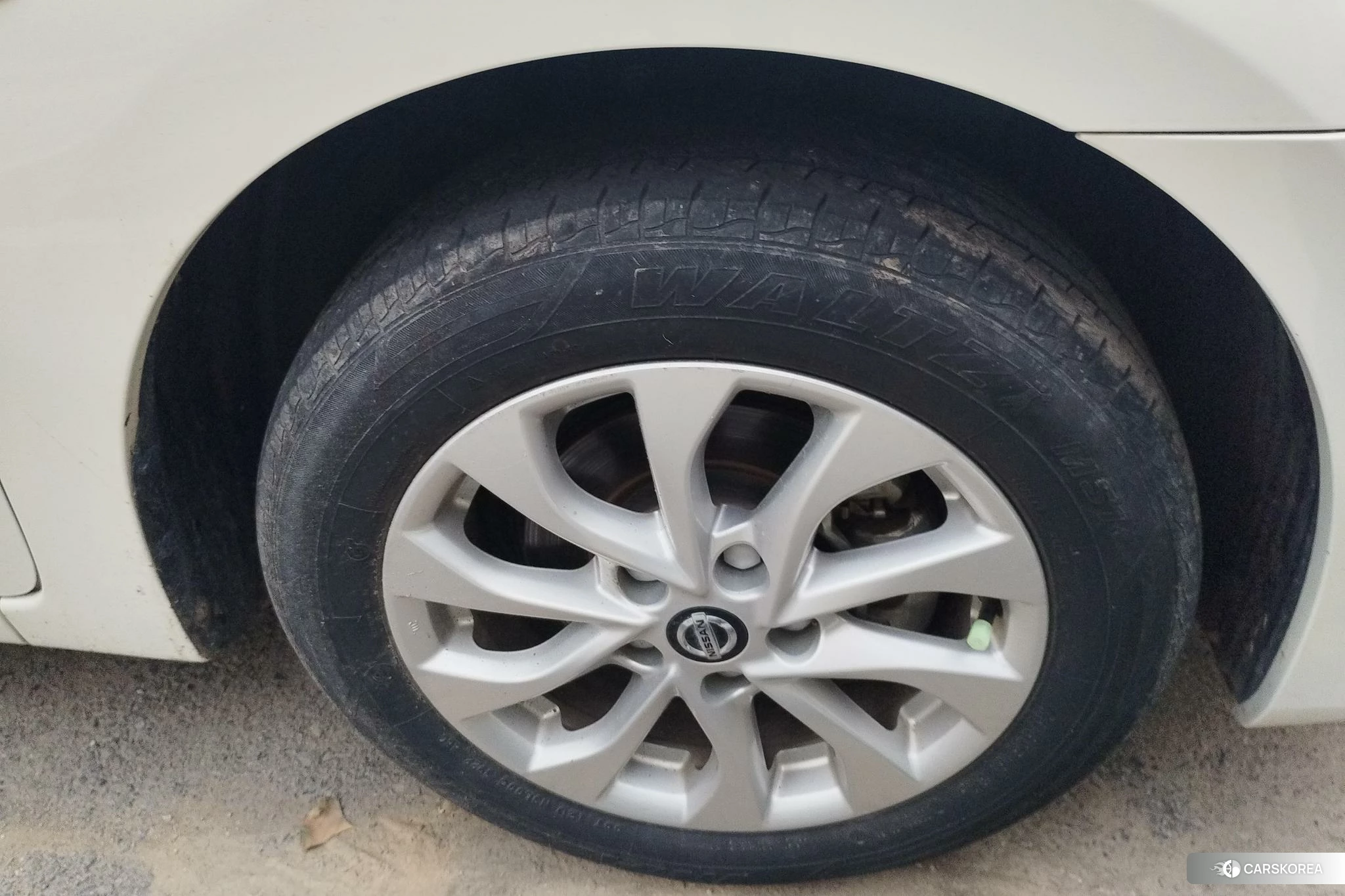 Nissan Xuan Yi id 4473890 из Китая 8