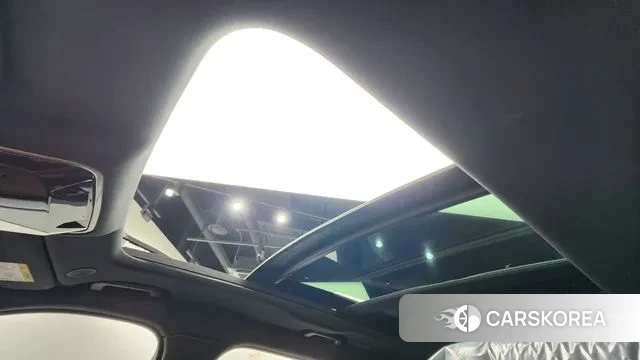 Land Rover Range Rover Velar id 3523128 из Кореи 8