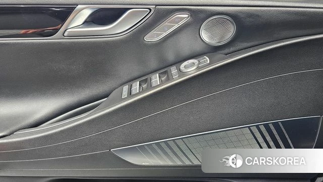 Genesis G80 (RG3) id 4457751 из Кореи 8