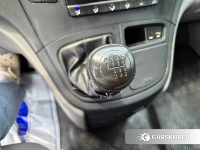 Hyundai The New Grand Starex id 4262827 из Кореи 8