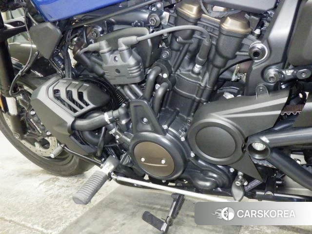 Harley-Davidson SPORTSTER S RH1250S id 3950691 из Японии 8