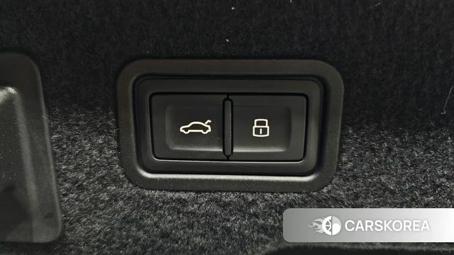 Audi A8 (D5) id 4573529 из Кореи 8