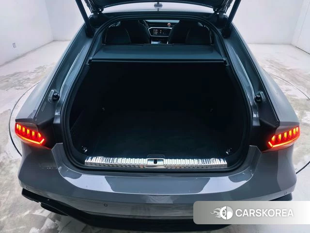 Audi RS 7 id 4368371 из Китая 8