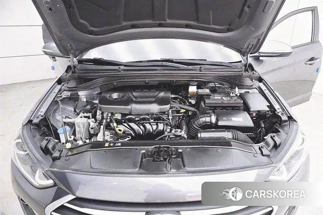 Hyundai Avante AD id 2986876 из Кореи 8