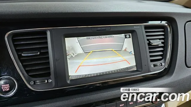 Kia The New Carnival id 2370143 из Кореи 8