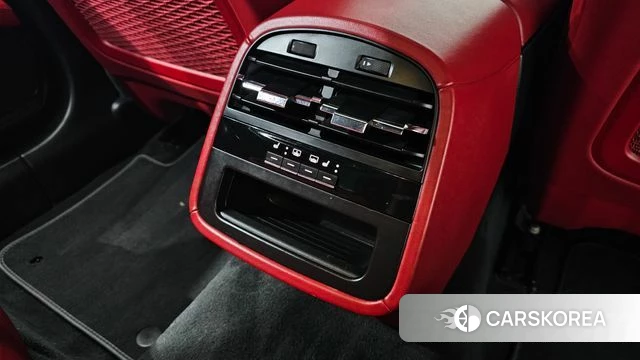 Maserati Quattroporte id 4625756 из Кореи 8