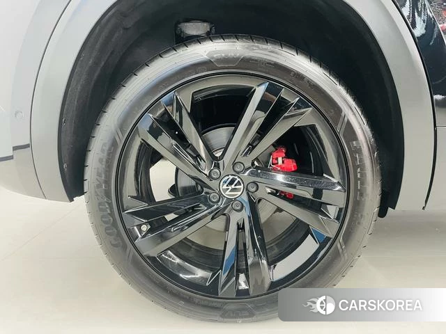 Volkswagen Tourang id 4278707 из Китая 8