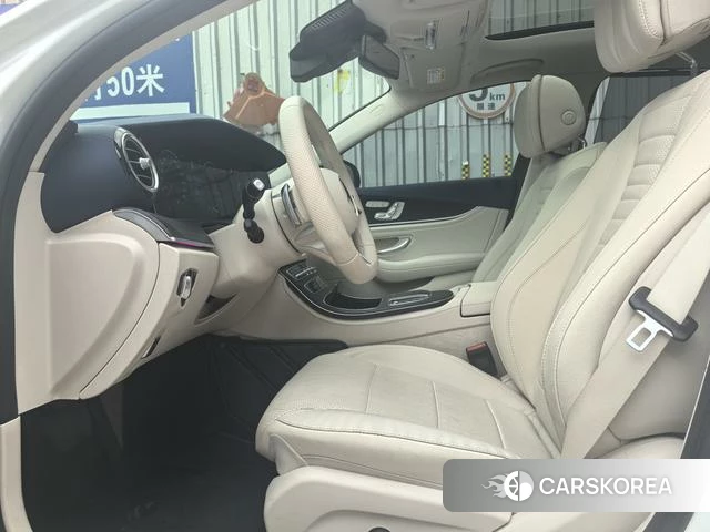 Mercedes-Benz E-class id 4263722 из Китая 8