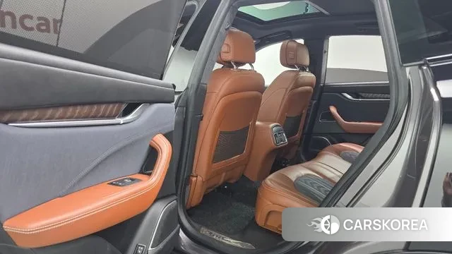 Maserati Levante id 3428871 из Кореи 8