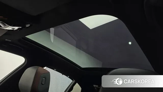 BMW 5 Series (G60) id 3457078 из Кореи 8