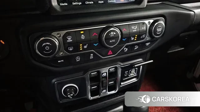 Jeep Wrangler (JL) id 3748235 из Кореи 8