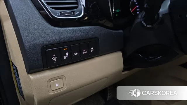 Kia The New Carnival id 3682075 из Кореи 8